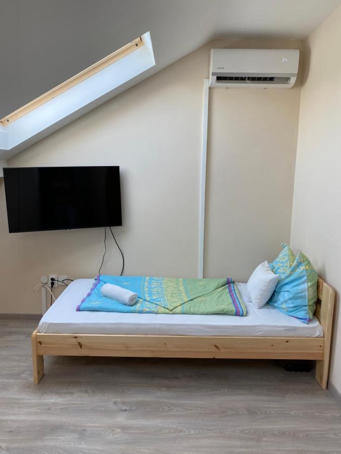 Kiskakas Etterem Otel Zalaegerszeg Dış mekan fotoğraf