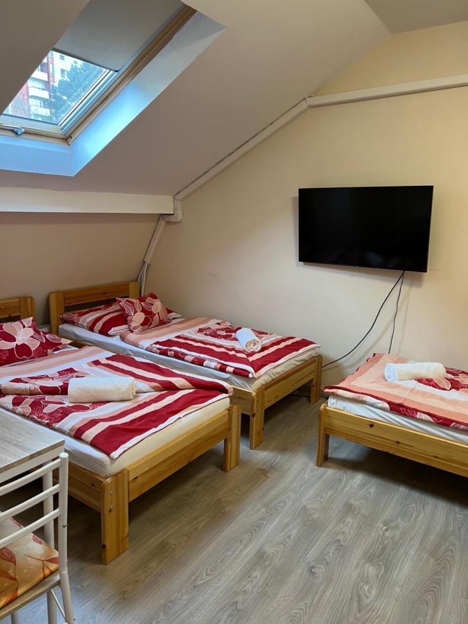 Kiskakas Etterem Otel Zalaegerszeg Dış mekan fotoğraf