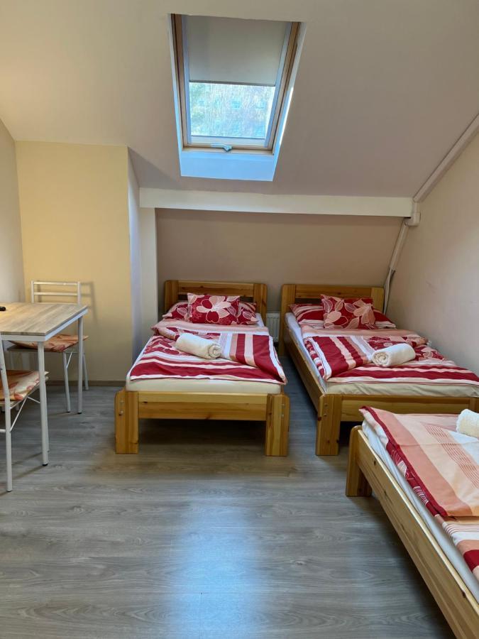 Kiskakas Etterem Otel Zalaegerszeg Dış mekan fotoğraf