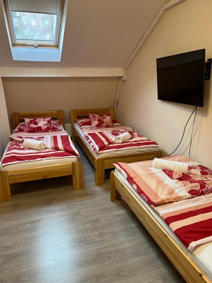 Kiskakas Etterem Otel Zalaegerszeg Dış mekan fotoğraf
